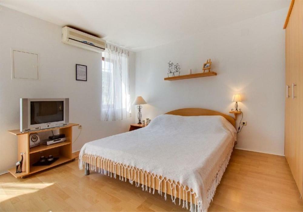 Apartments Jelena Veli Losinj Luaran gambar